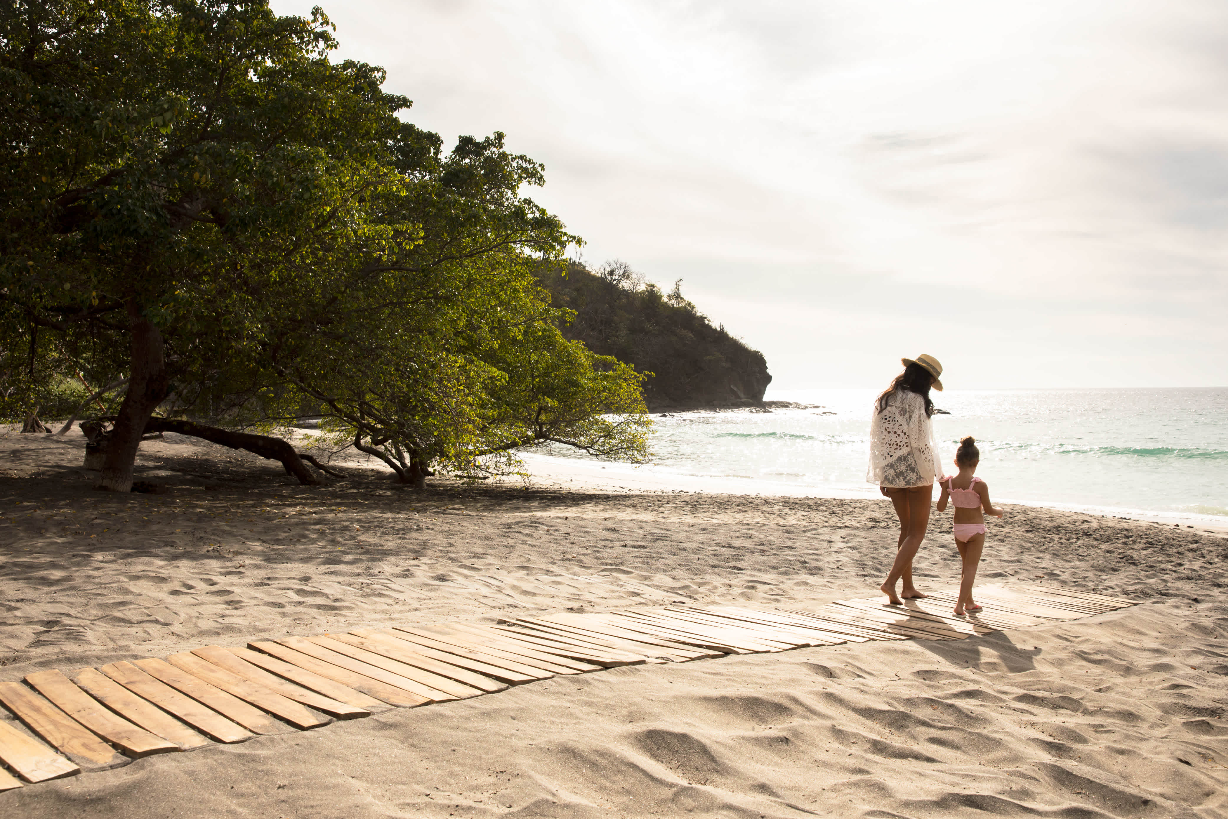 USAGE OF IMAGES FROM 1/25/2021
PENINSULA PAPAGAYA RESORT SHOOT:
DIGITAL AND PRINT1 YEAR EXTENSION FROM 2/1/2026 THROUGH 2/1/2027
NEXT MANAGER: DAVID
ANNUAL INSTALLMENT 2 OF 10 AS PER AGREEMENT