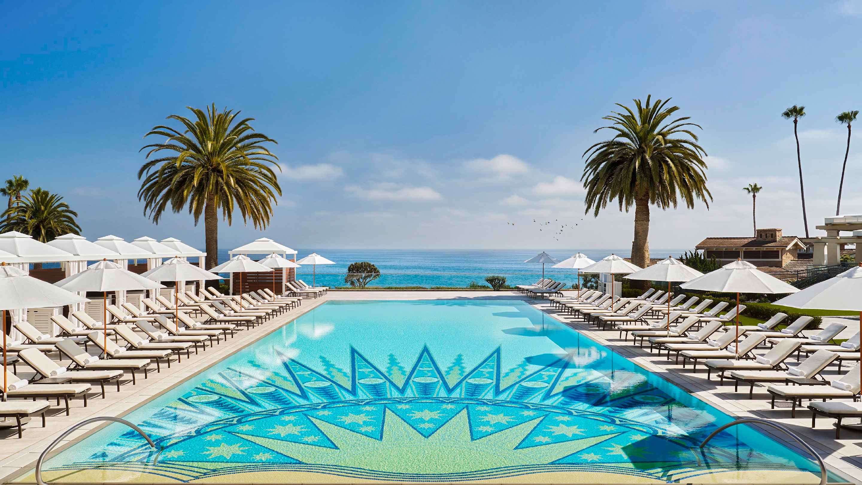 Luxury Vacation Ideas for Affluent Travelers in 2024, image size:2880x1620